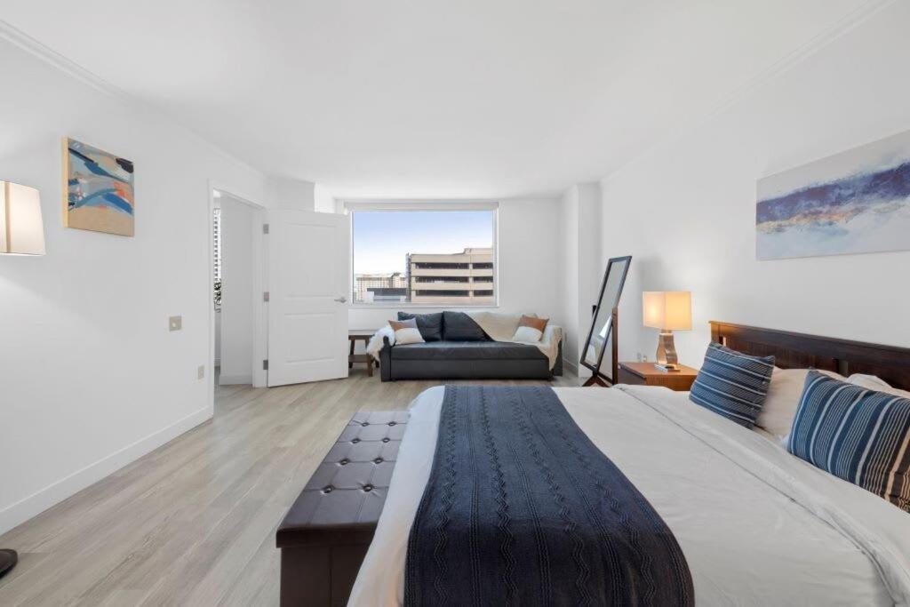 Modern 2br 3ba On The Boardwalk By Cozysuites Atlantic City