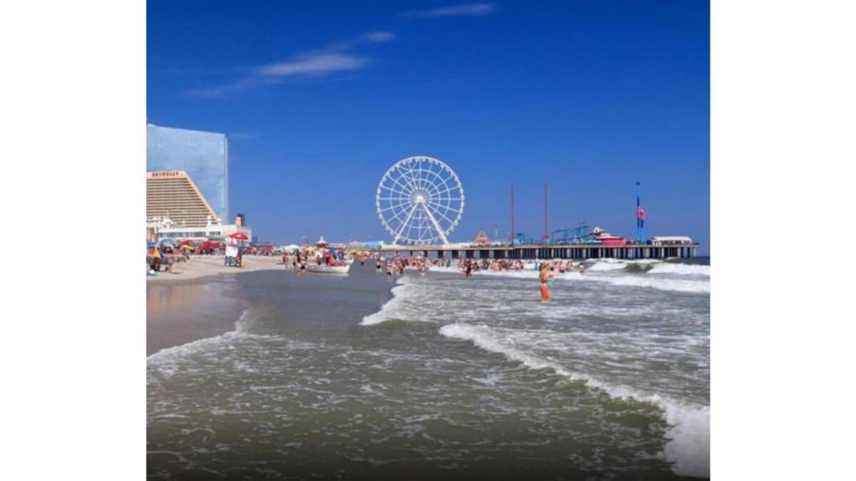 Modern 2br 3ba On The Boardwalk By Cozysuites Apartment *