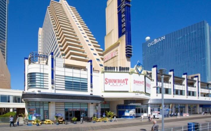 Modern 2br 3ba On The Boardwalk By Cozysuites * Atlantic City